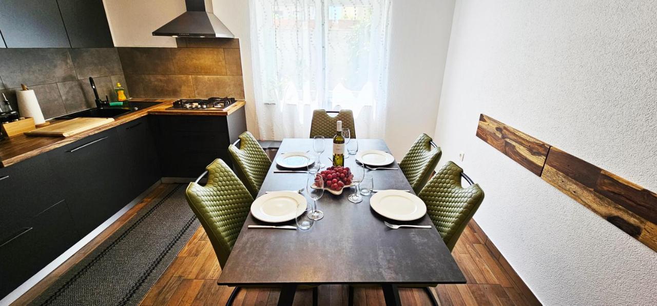 Modern 3Br Apartments In Zadar With Balcony Or Terrace, Free Parking & Ac Bagian luar foto