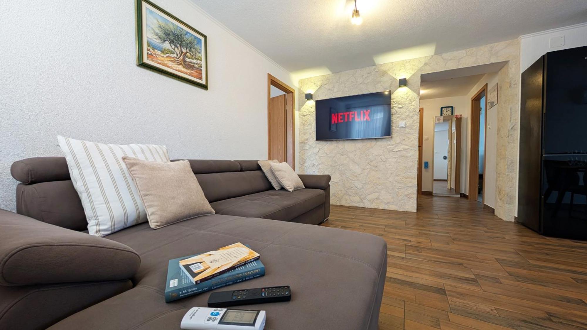Modern 3Br Apartments In Zadar With Balcony Or Terrace, Free Parking & Ac Bagian luar foto